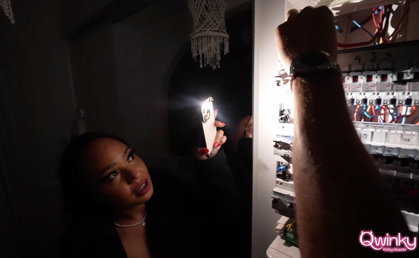 Cristina Starr in Turn me on – Qwinky – Image 1